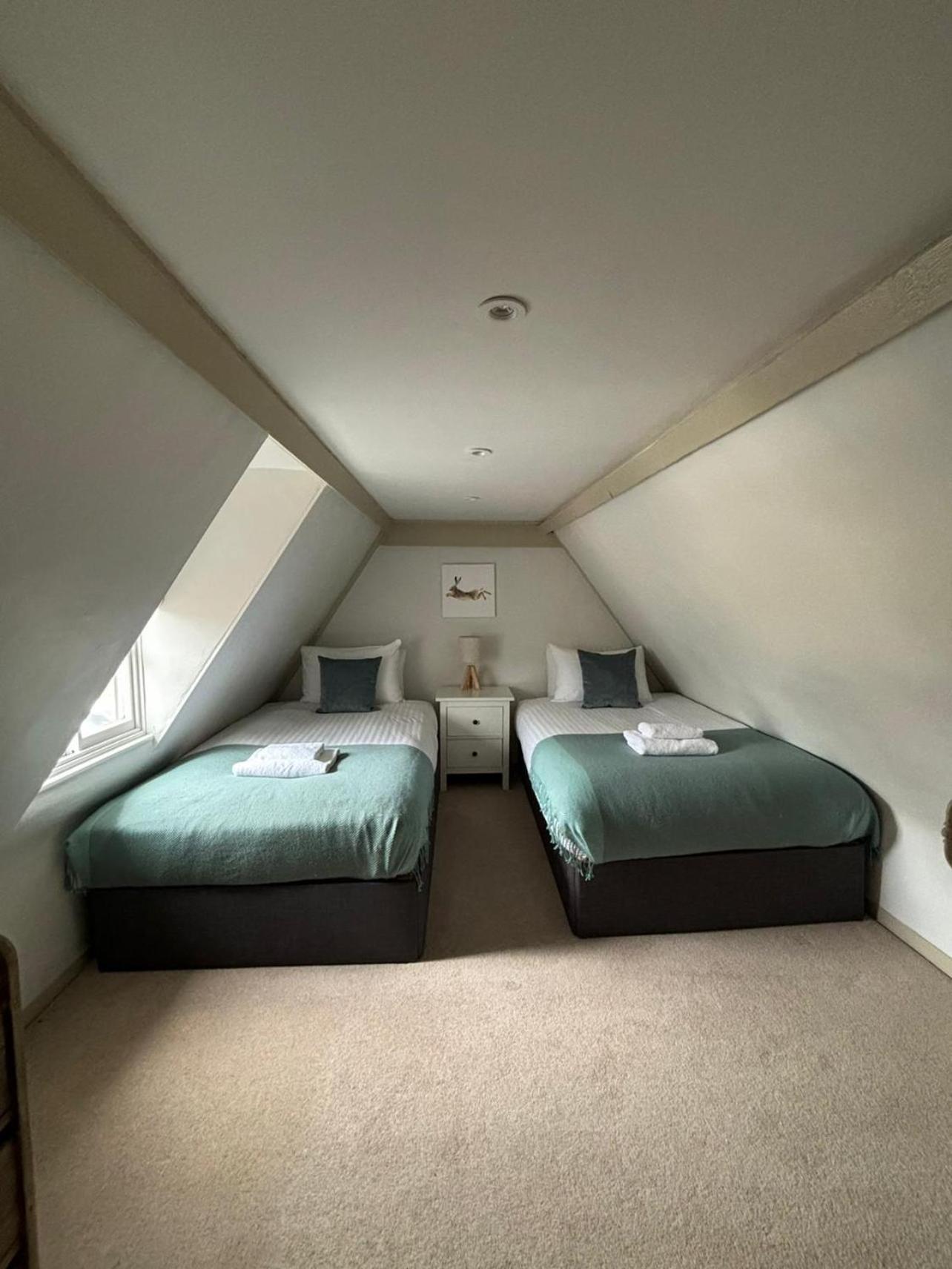 Elegant Oak Beamed House In Pretty Village - Cambridge Homehost Buckden  Dış mekan fotoğraf